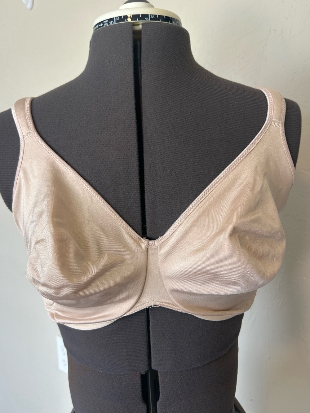 Beige Full Coverage Underwired Bra 36DDD Hook & Eye Adjustable Strap (1957)
